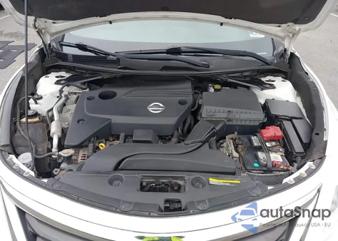 2015 Nissan Altima 2.5 Sv z USA, uszkodzony, nr VIN 1N4AL3AP0FC189285